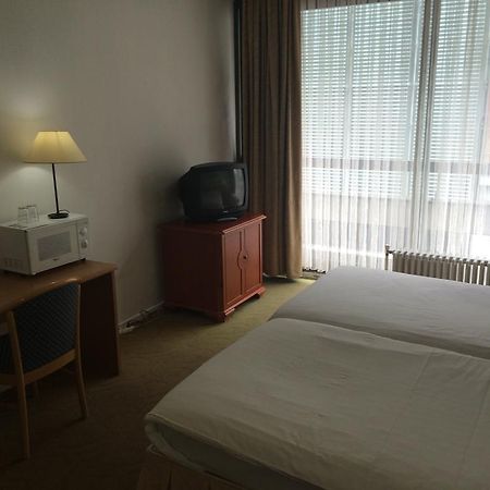 Hotel Keyserlei Anversa Esterno foto