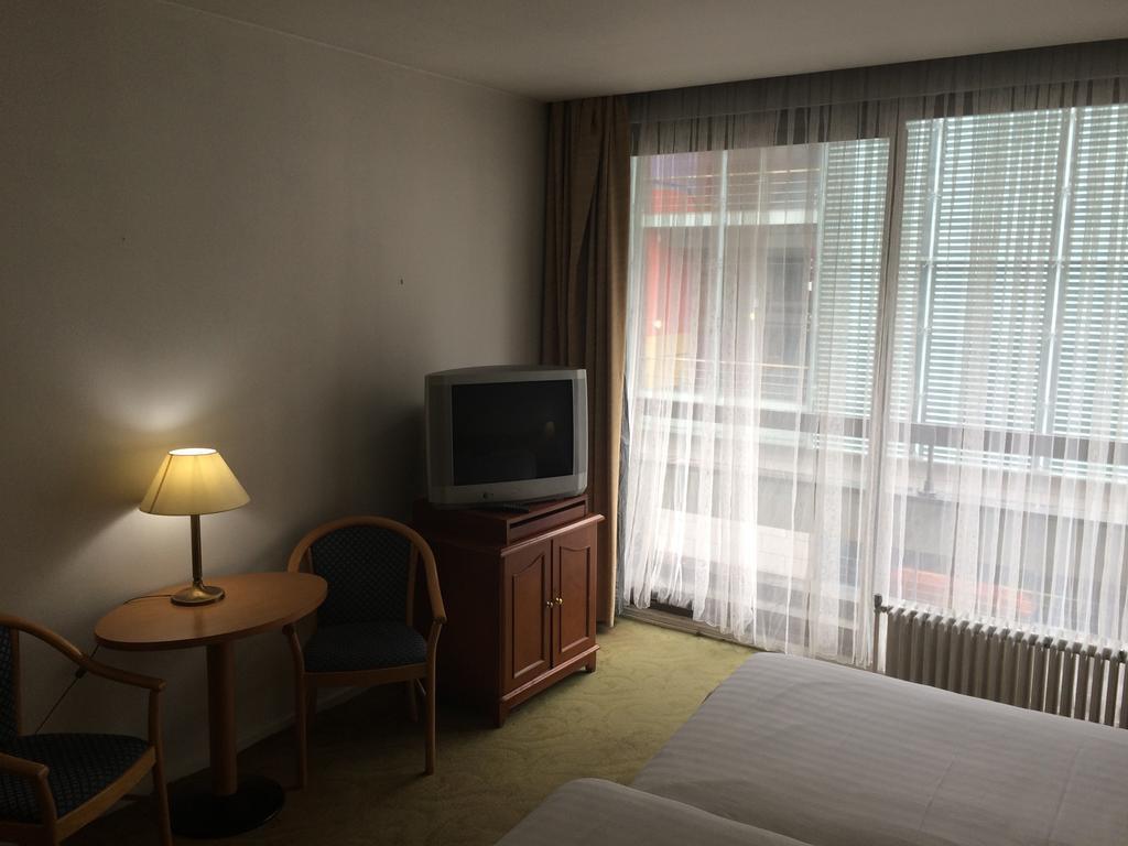 Hotel Keyserlei Anversa Esterno foto