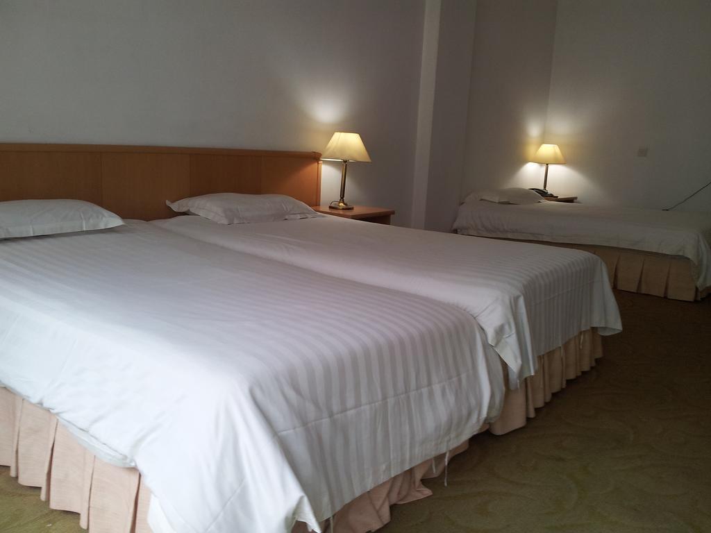 Hotel Keyserlei Anversa Camera foto